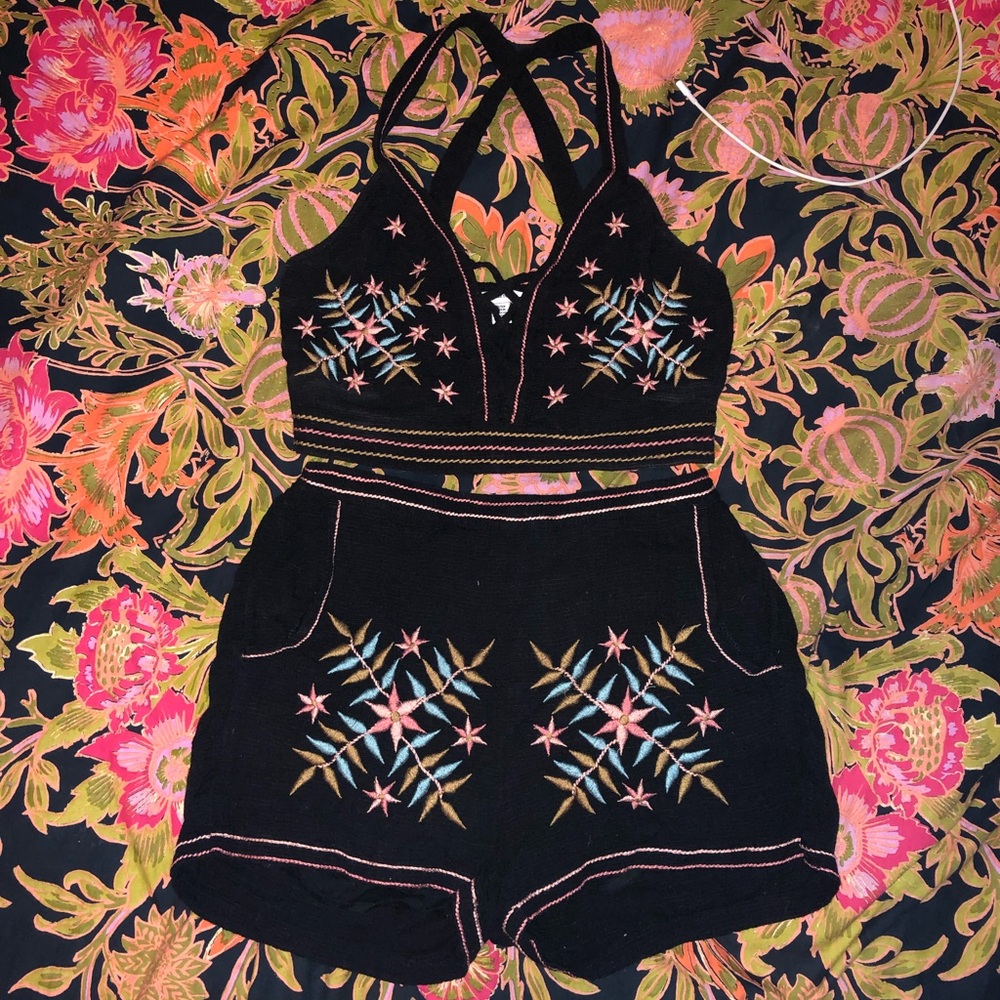 2 piece set. American Eagle. Size SMALL